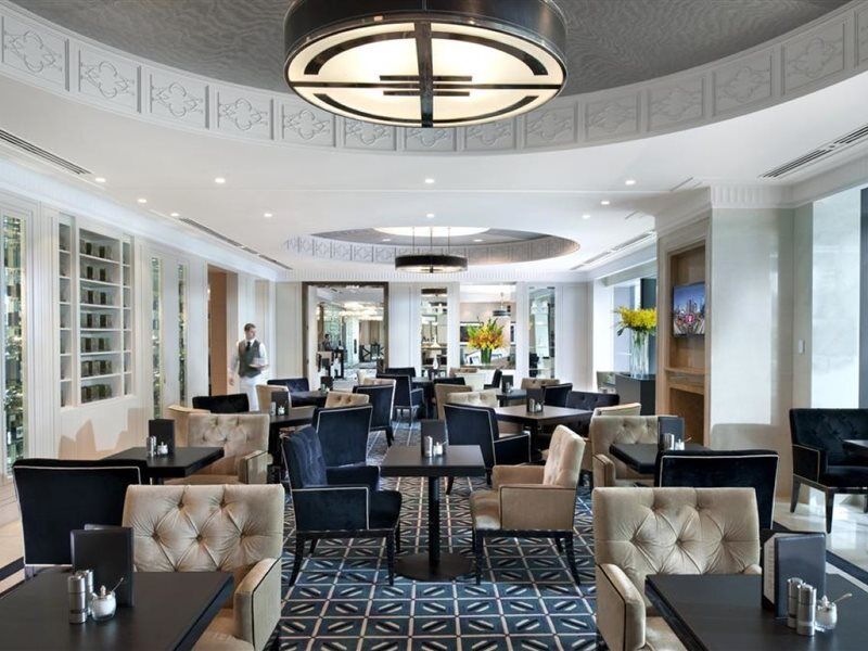 Crown Towers Melbourne Hotel Exterior photo The Club lounge at London Heathrow Airport