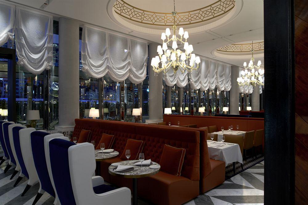 Crown Towers Melbourne Hotel Exterior photo The interior of the restaurant